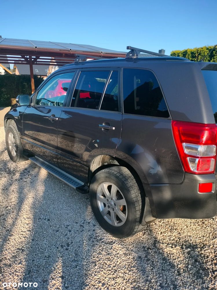 Suzuki Grand Vitara 2.4 Automatik Comfort Limited - 3