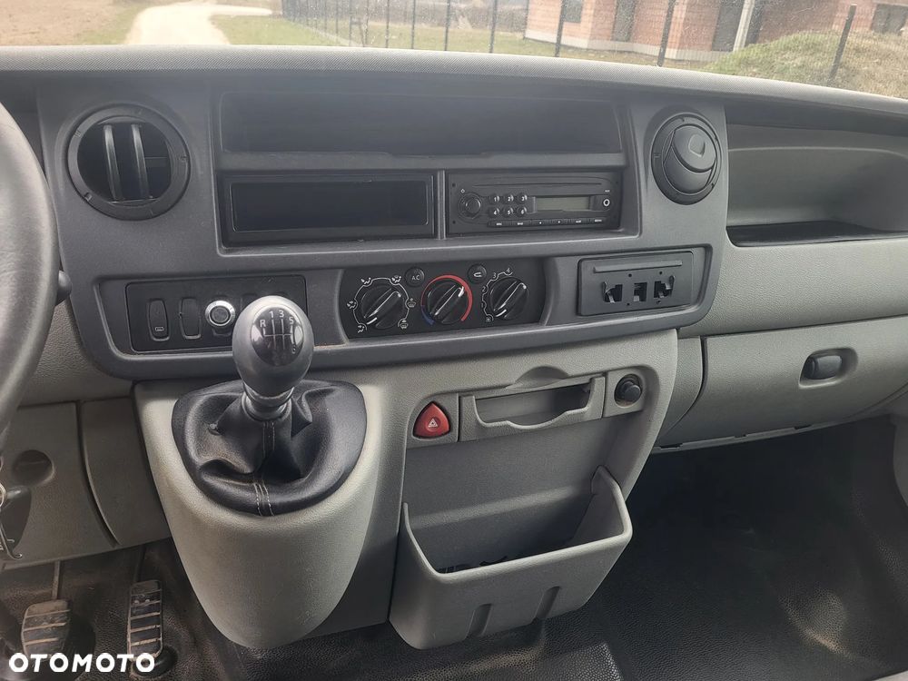 Renault Master - 10