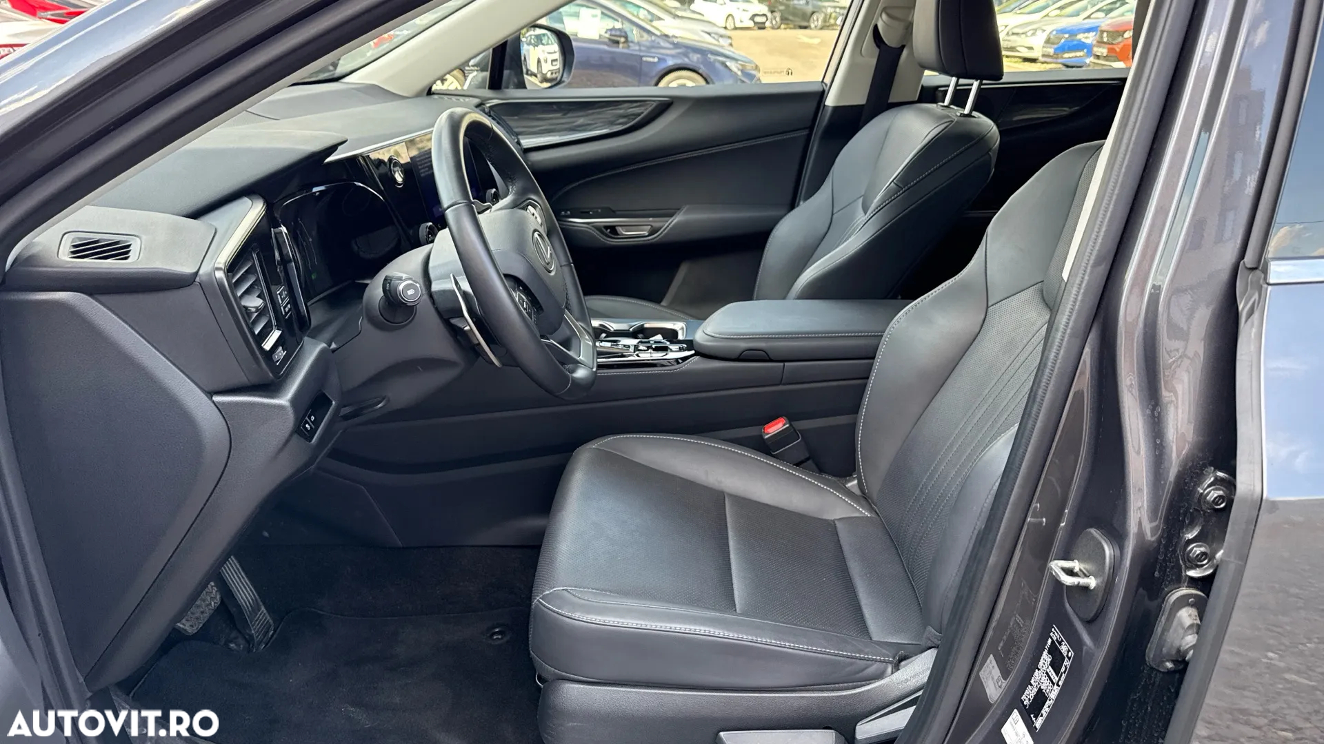 Lexus Seria NX 350h AWD CVT HEV Business - 14
