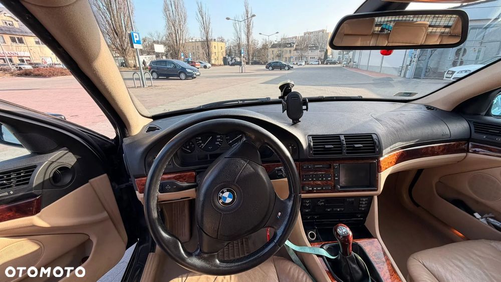 BMW Seria 5 - 13