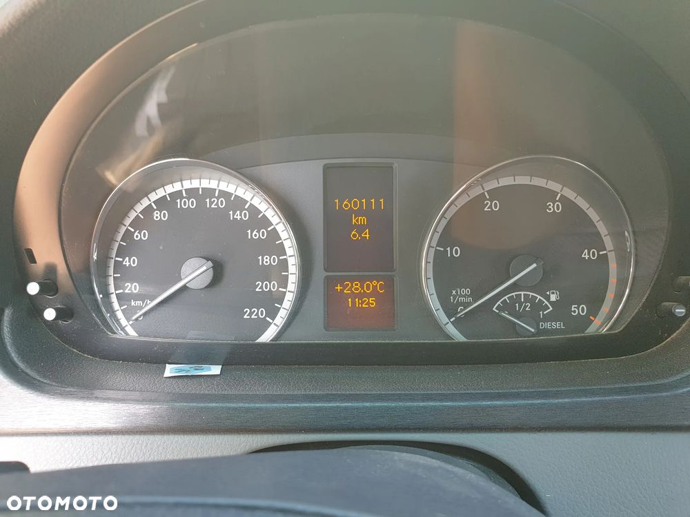 Mercedes-Benz Viano - 14