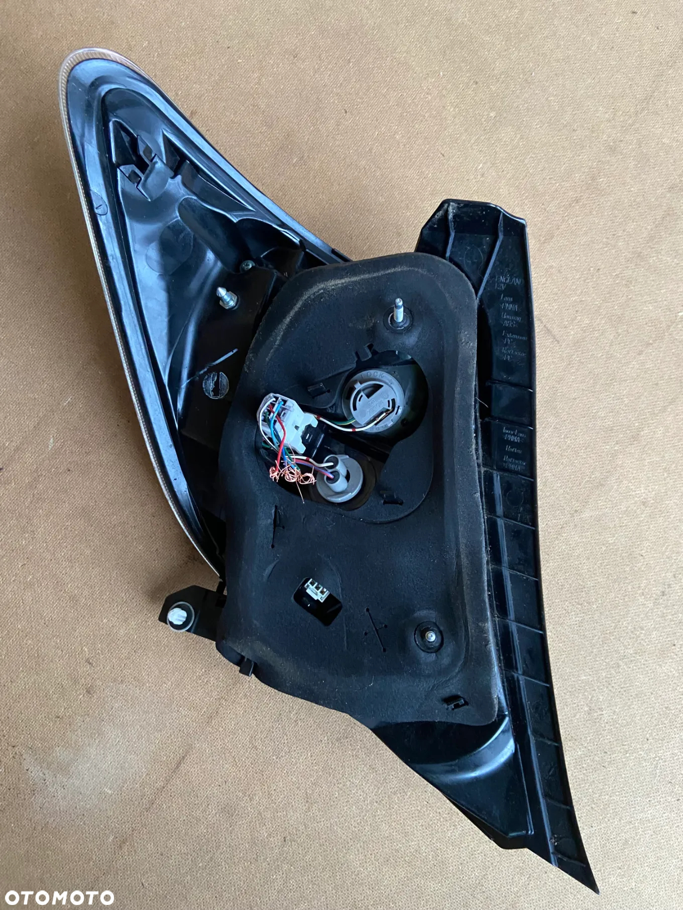 TOYOTA YARIS HYBRID 11- 14 lampa prawy tył, ładna, europa. - 6