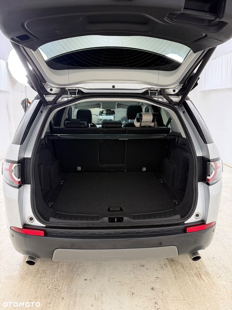 Land Rover Discovery Sport 2.0 TD4 HSE - 24