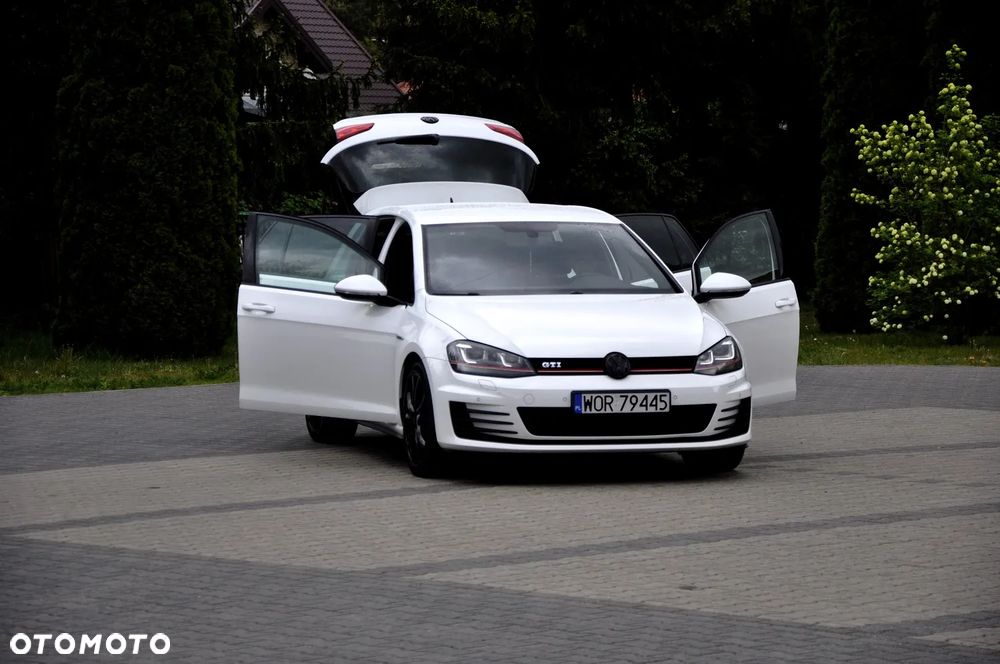 Volkswagen Golf 2.0 TSI BMT GTI - 40