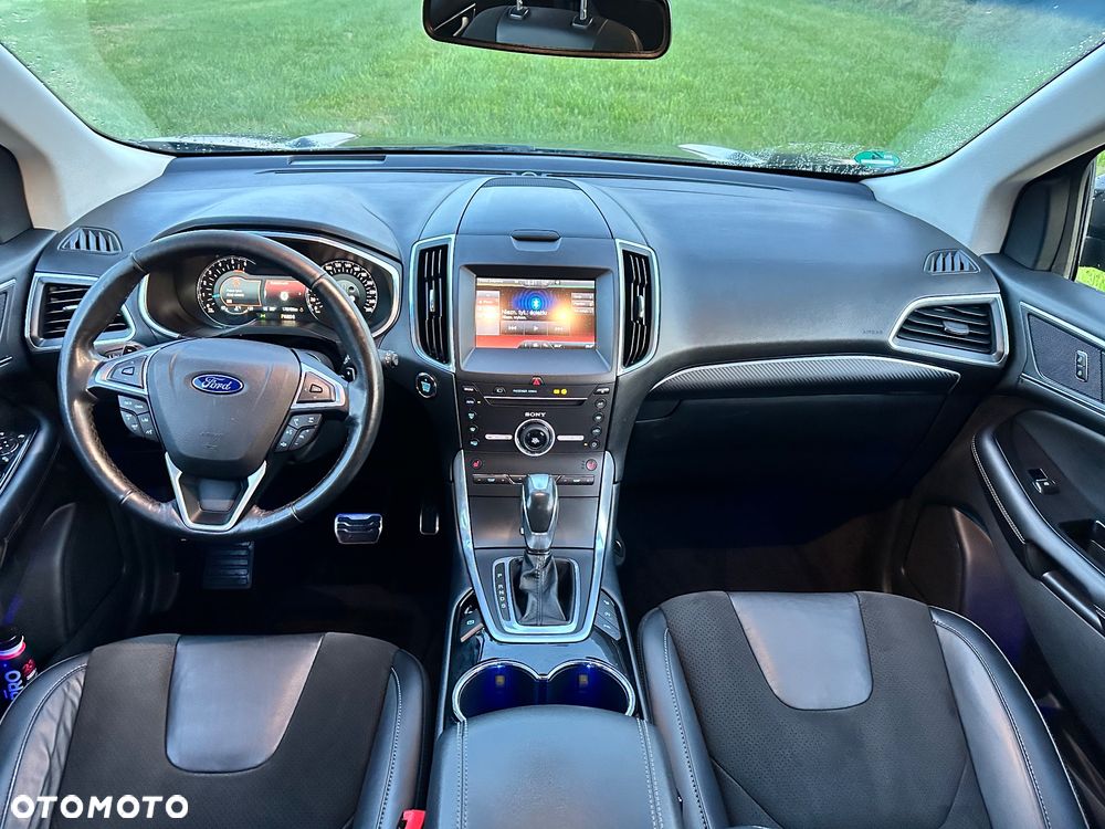 Ford Edge 2.0 TDCi Twin-Turbo 4WD ST-Line - 11