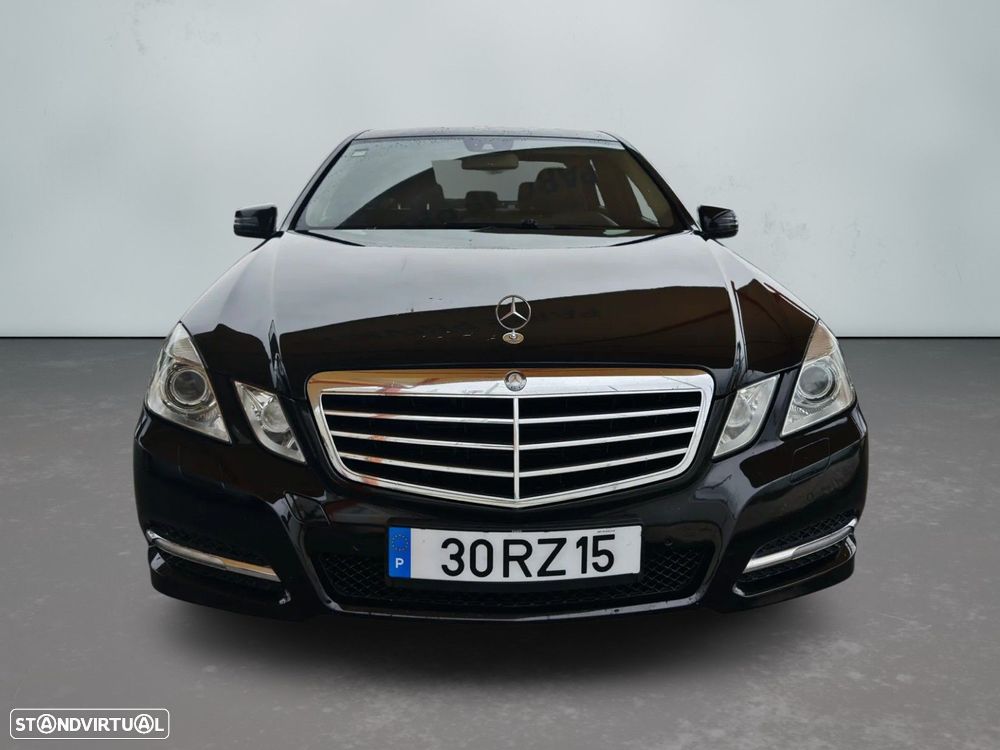 Mercedes-Benz E 300 - 2