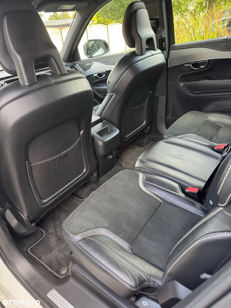 Volvo XC 90 - 8