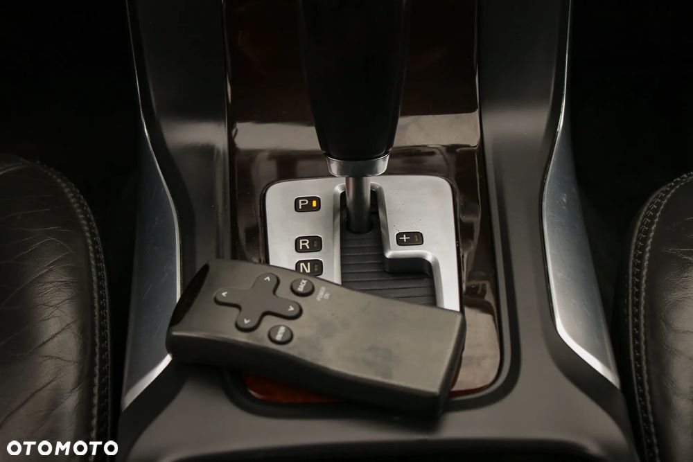 Volvo XC 70 3.2 AWD Summum - 37