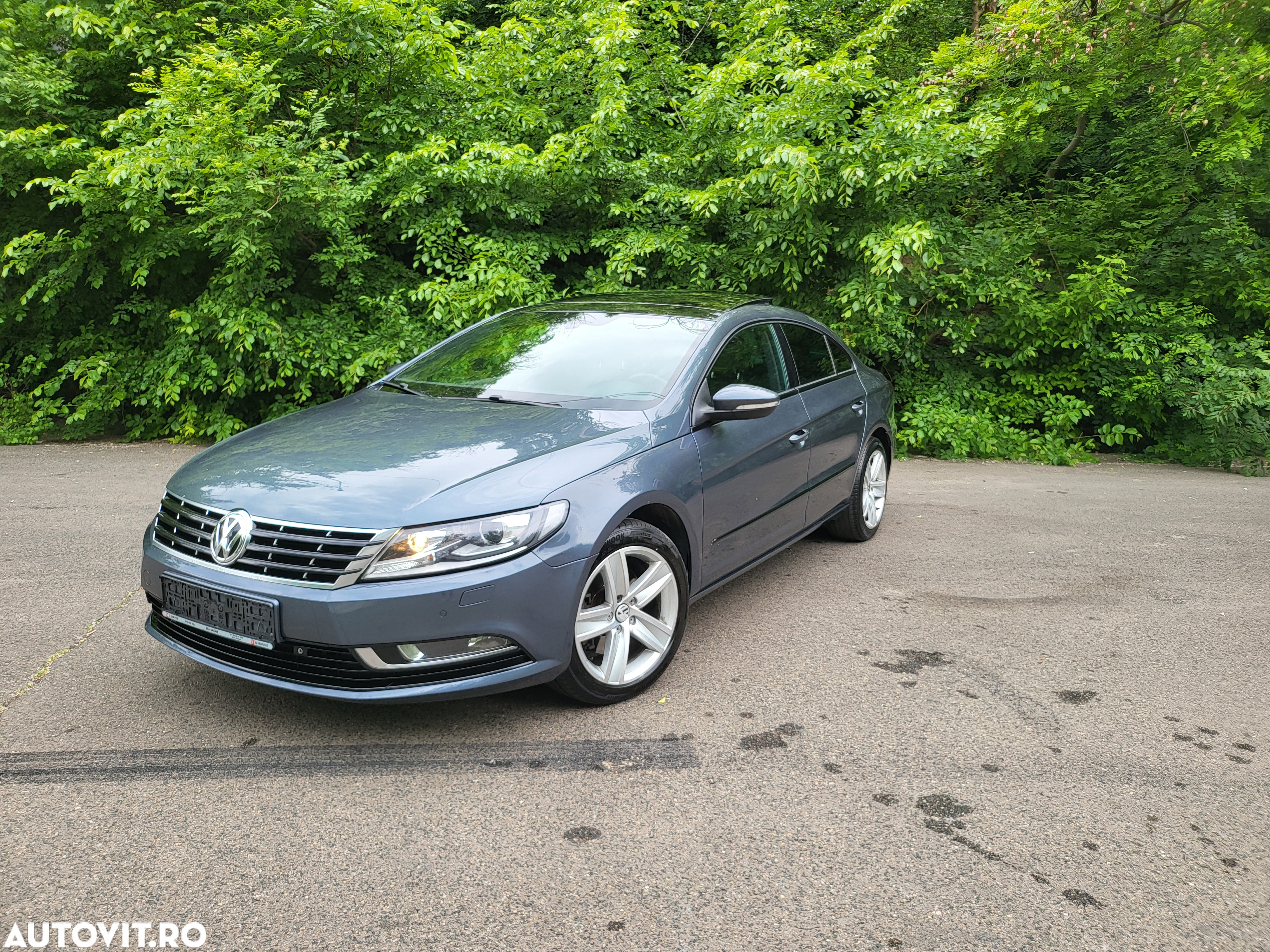 Volkswagen Passat CC 2.0 TDI BlueMotion Technology DSG - 2