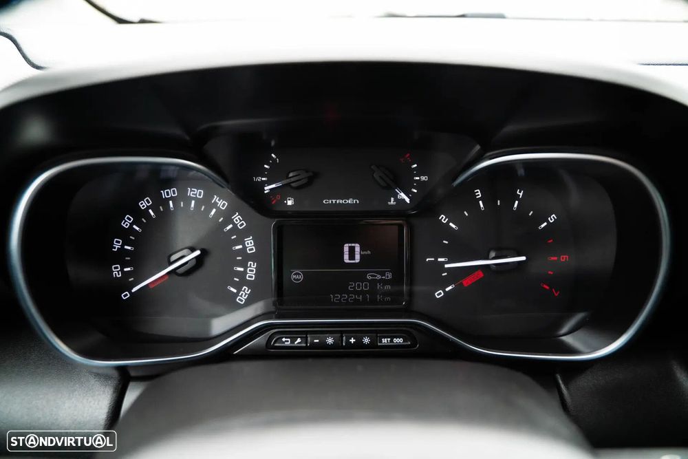 Citroën C3 Aircross 1.5 BlueHDi Shine - 28