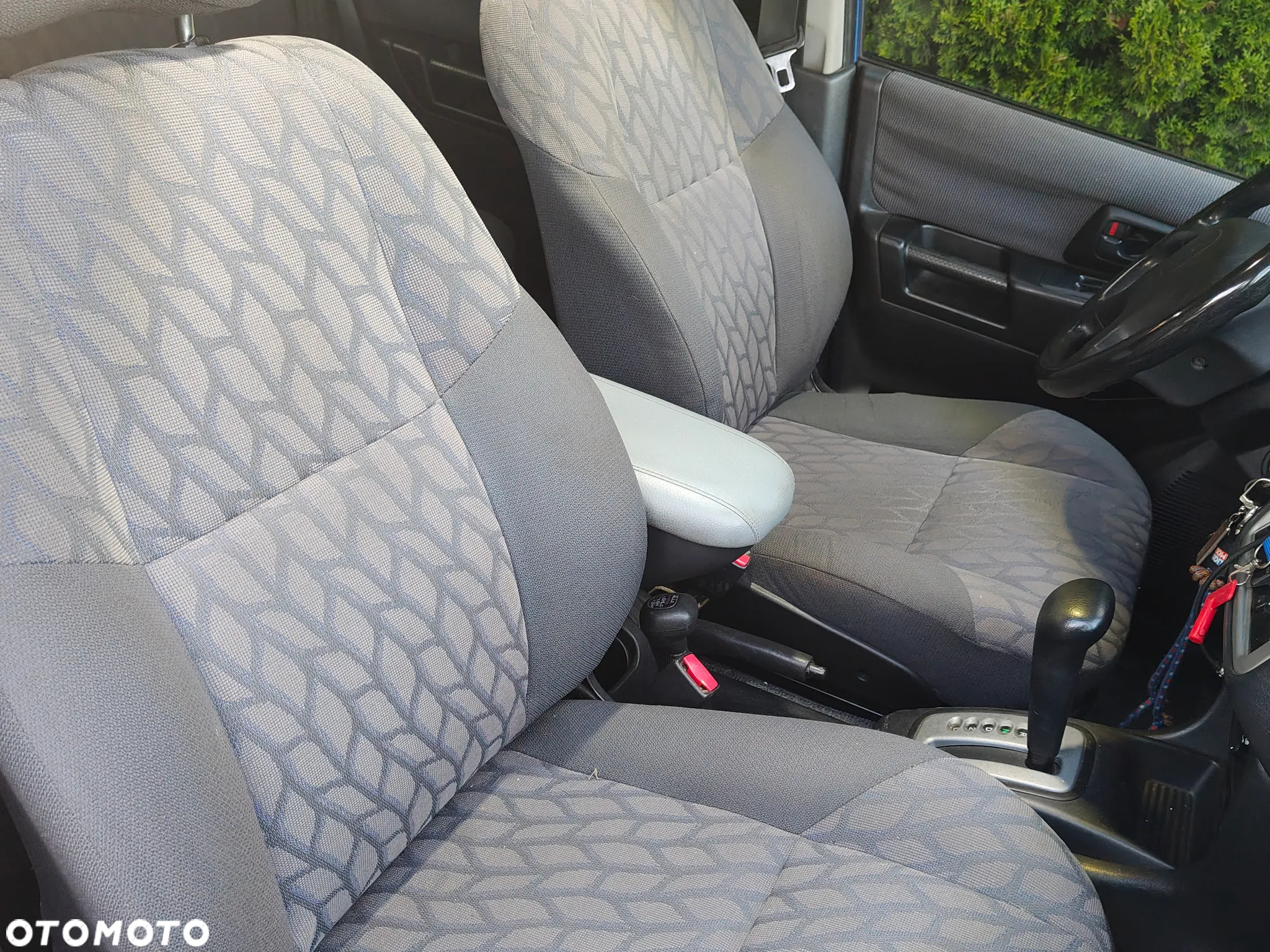 Mitsubishi Pajero Pinin - 9