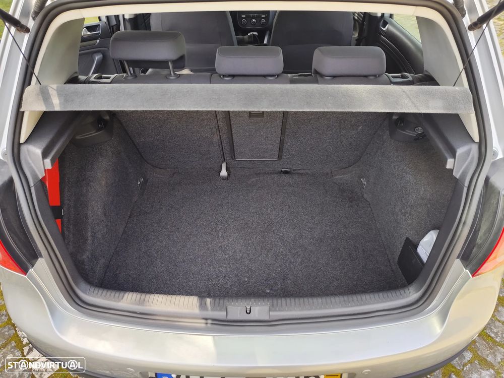 VW Golf 1.9 TDi Confortline DSG - 51