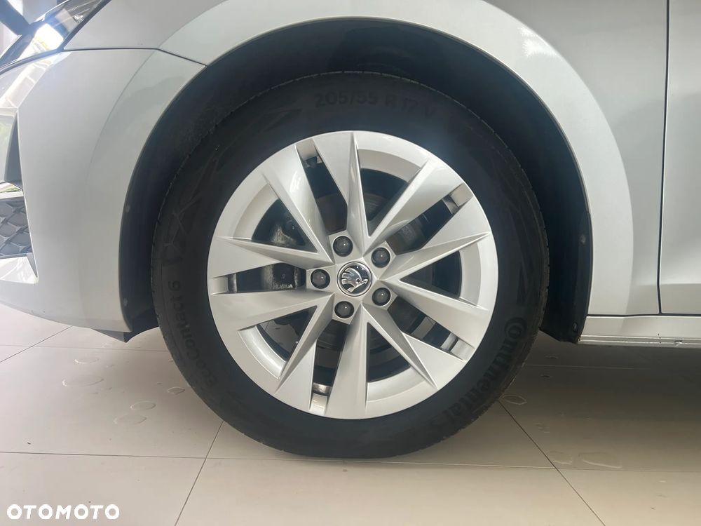 Skoda Octavia 1.5 TSI Selection - 26