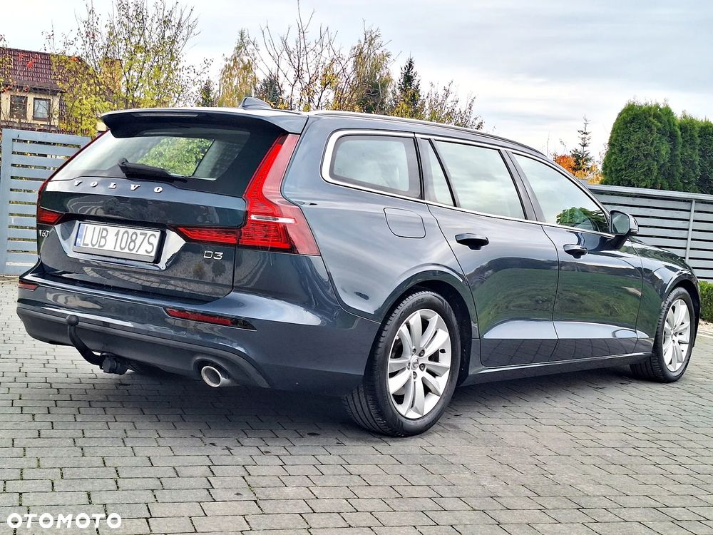 Volvo V60 D3 Momentum Core - 9