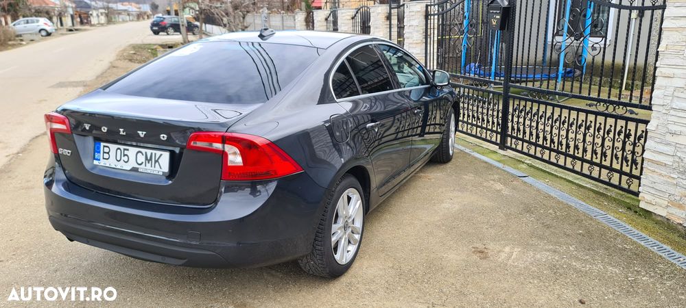Volvo S60 - 5