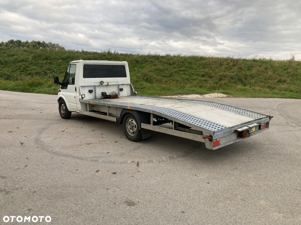 Ford Transit - 4