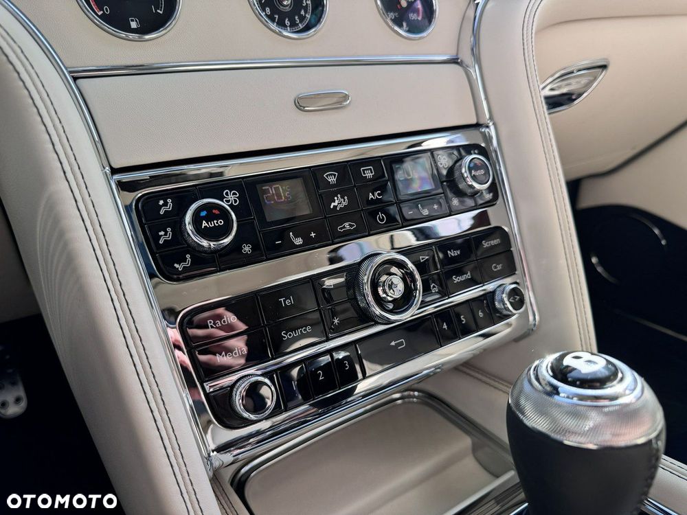 Bentley Mulsanne Speed - 28