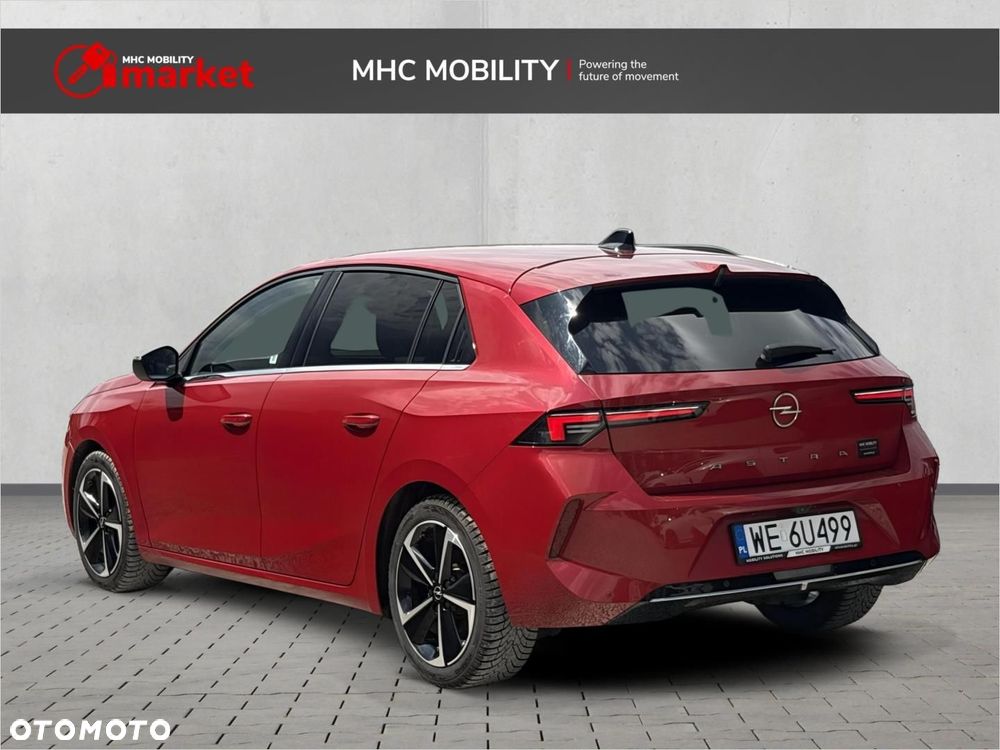 Opel Astra 1.2 T Elegance S&S - 3