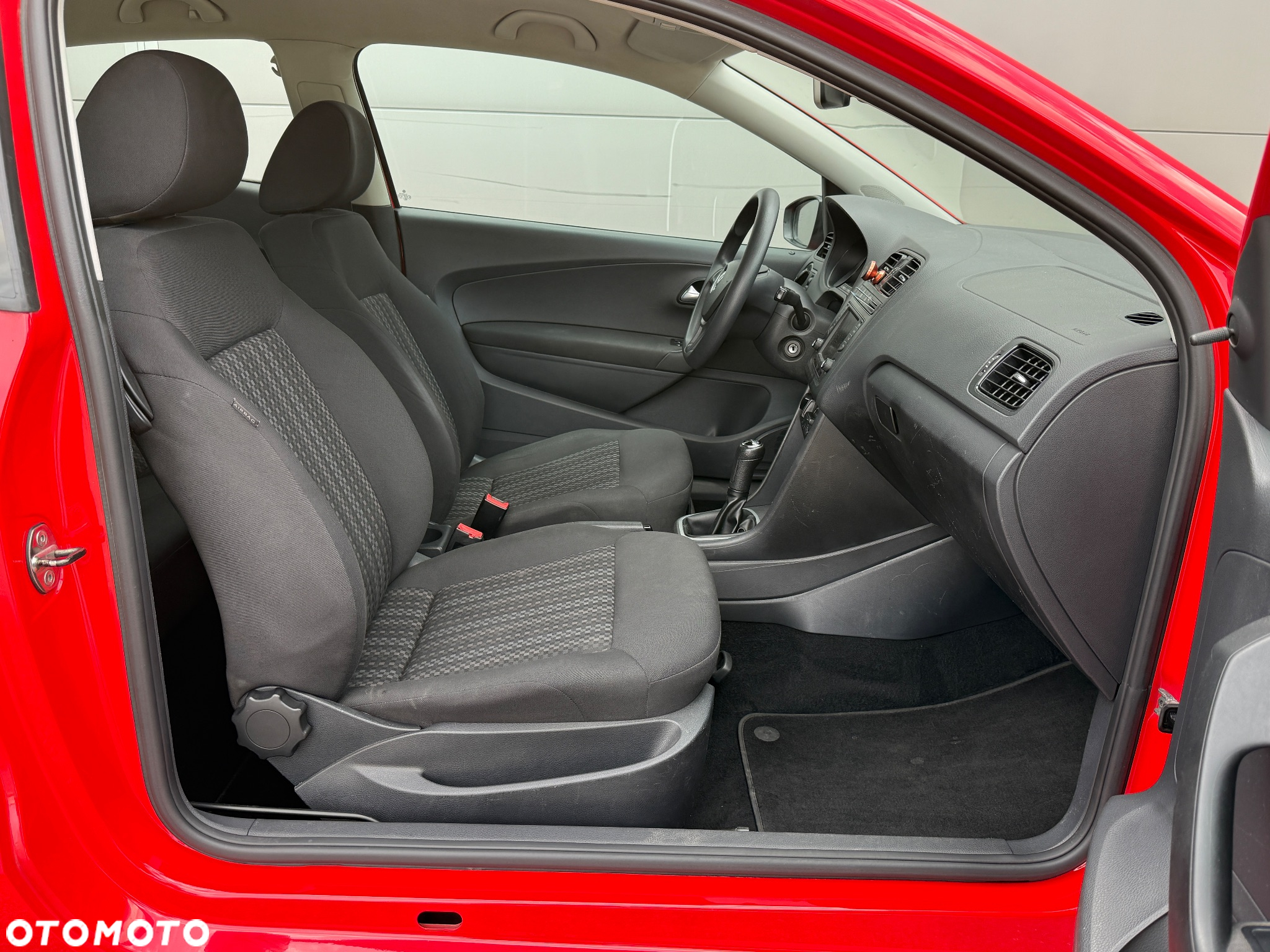 Volkswagen Polo 1.4 TDI (Blue Motion Technology) Comfortline - 15