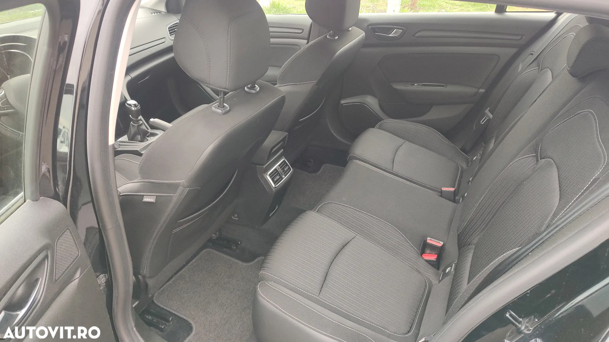 Renault Megane ENERGY dCi 110 ECO2 BUSINESS - 9