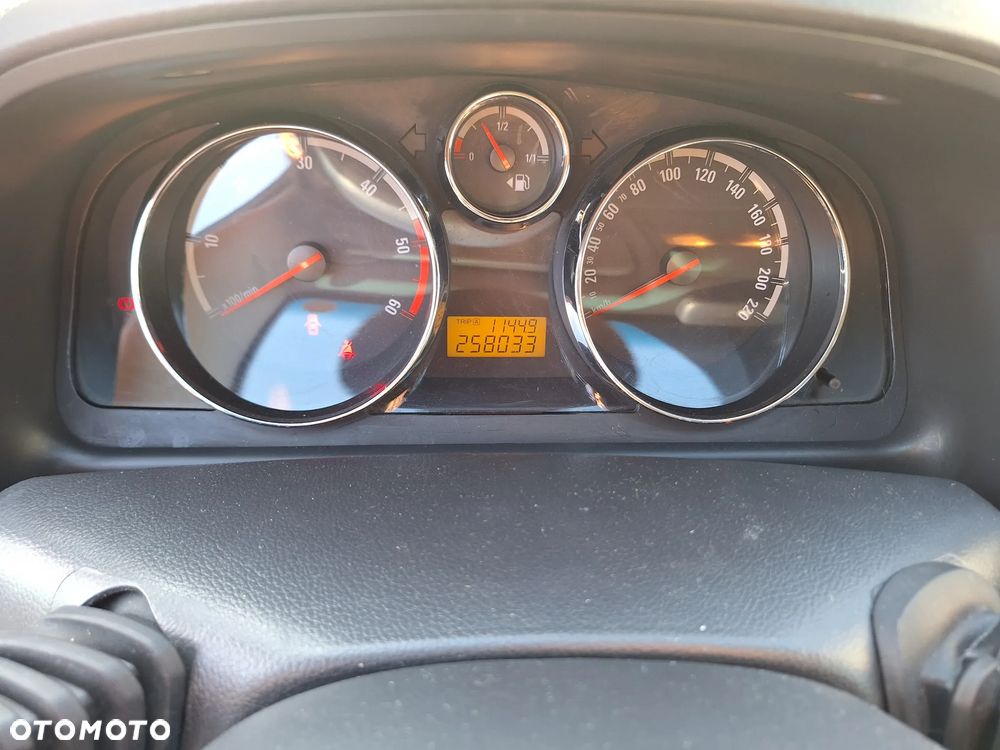 Opel Antara 2.0 CDTI 4x4 Edition - 2