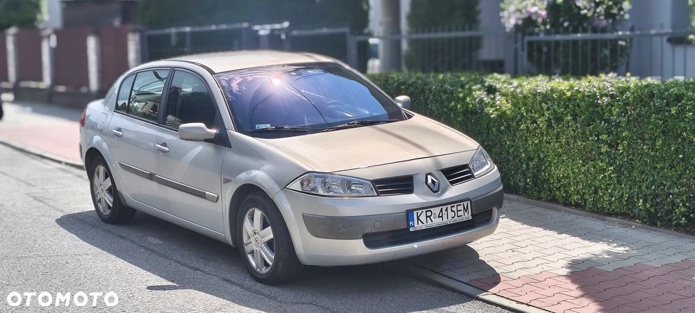 Renault Megane 1.9 dCi Emotion - 1