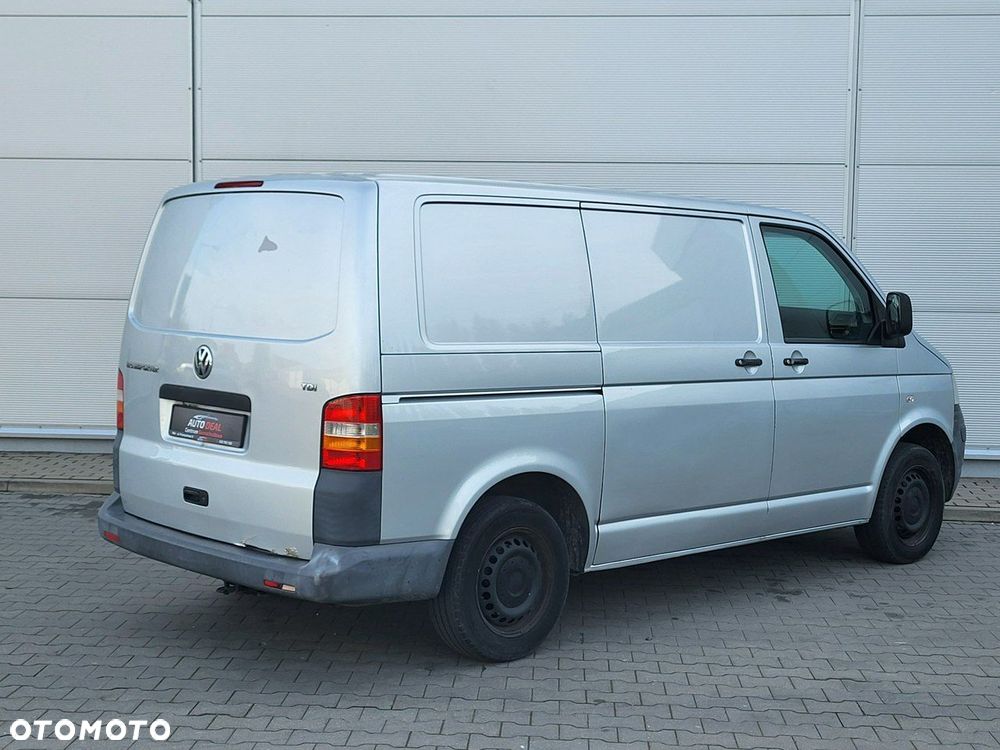 Volkswagen Transporter - 10