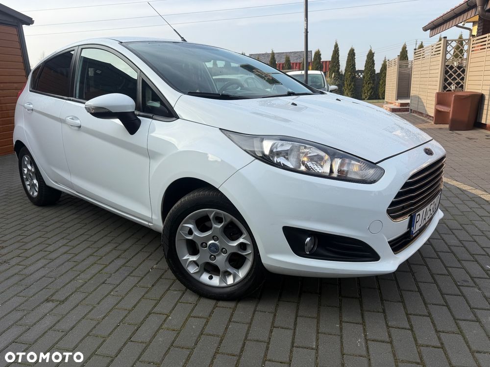 Ford Fiesta 1.0 Champions Edition - 10