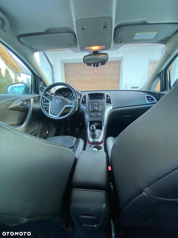 Opel Astra 1.7 CDTI DPF ecoFLEX TourerStart/Stop 105g Exklusiv - 26