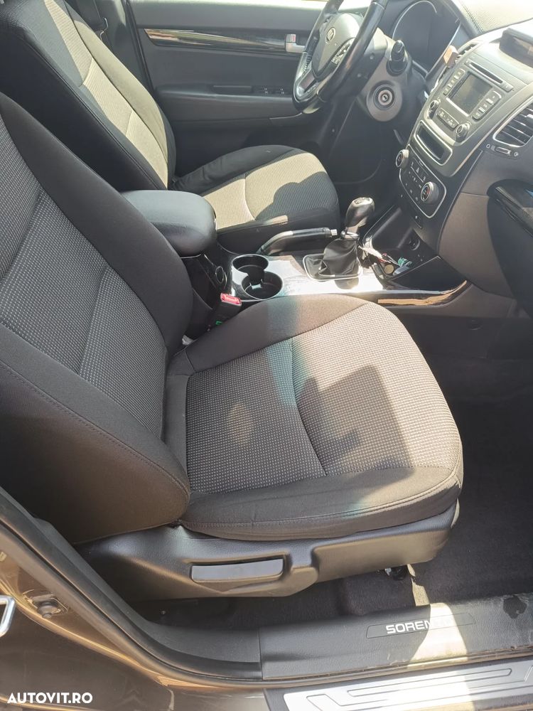 Kia Sorento 2.2 CRDi 4WD Vision - 6