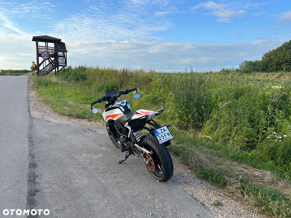 KTM Duke 390 - 6