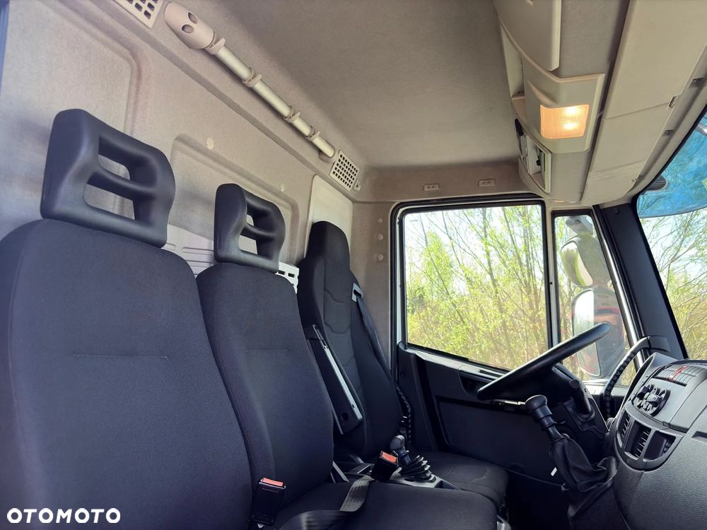 Iveco EUROCARGO 120-210 / ESP / 12T / PRZEBIEG 240.000km / SALON POLSKA / RAMA / DO ZABUDOWY / RESOR / tgl - 25