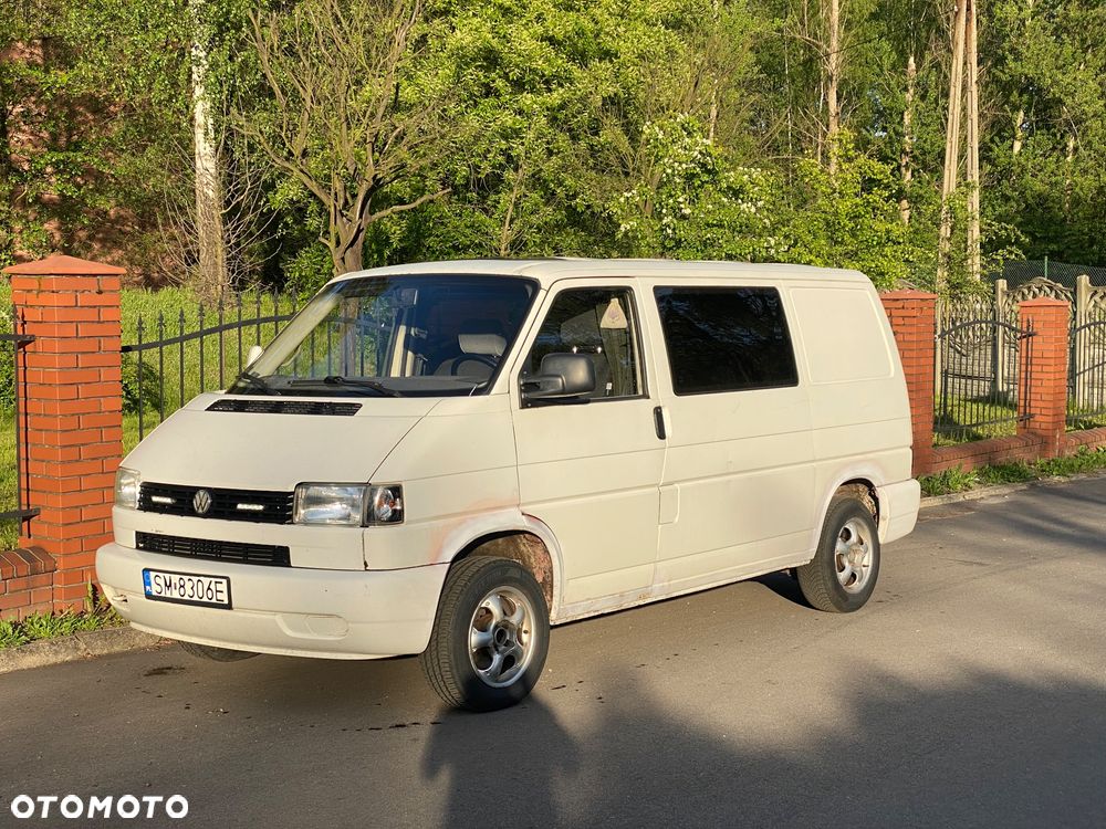 Volkswagen Transporter - 2