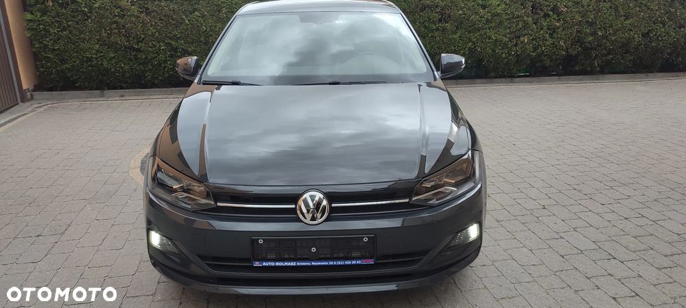 Volkswagen Polo - 1
