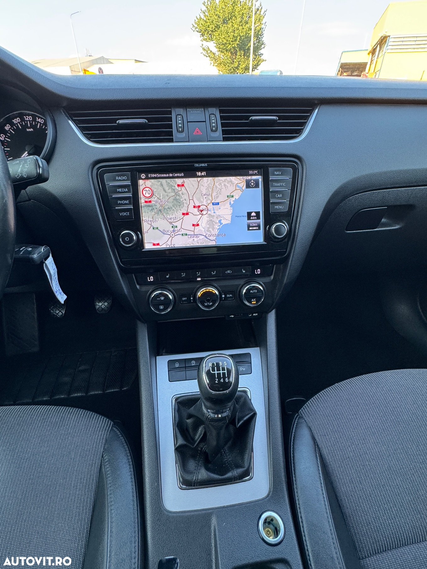 Skoda Octavia 1.4 TSI ELEGANCE - 17