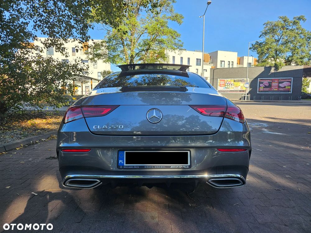 Mercedes-Benz CLA 220 AMG Line 7G-DCT - 4