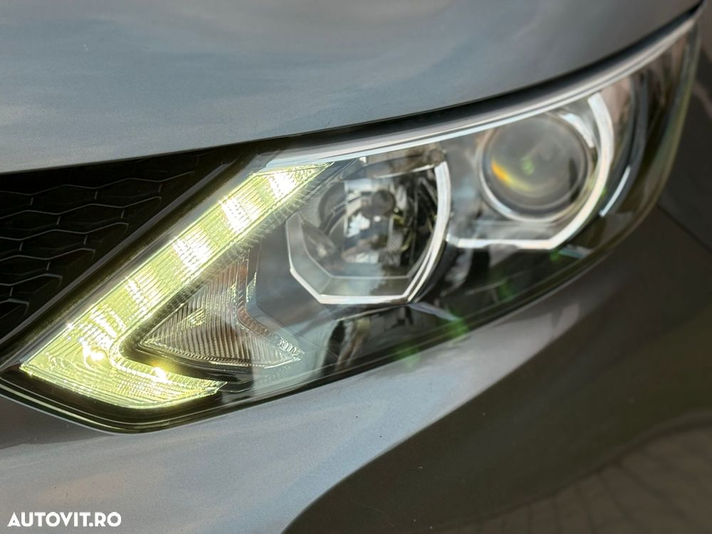 Nissan Qashqai 1.6 DCI N-Connecta - 23