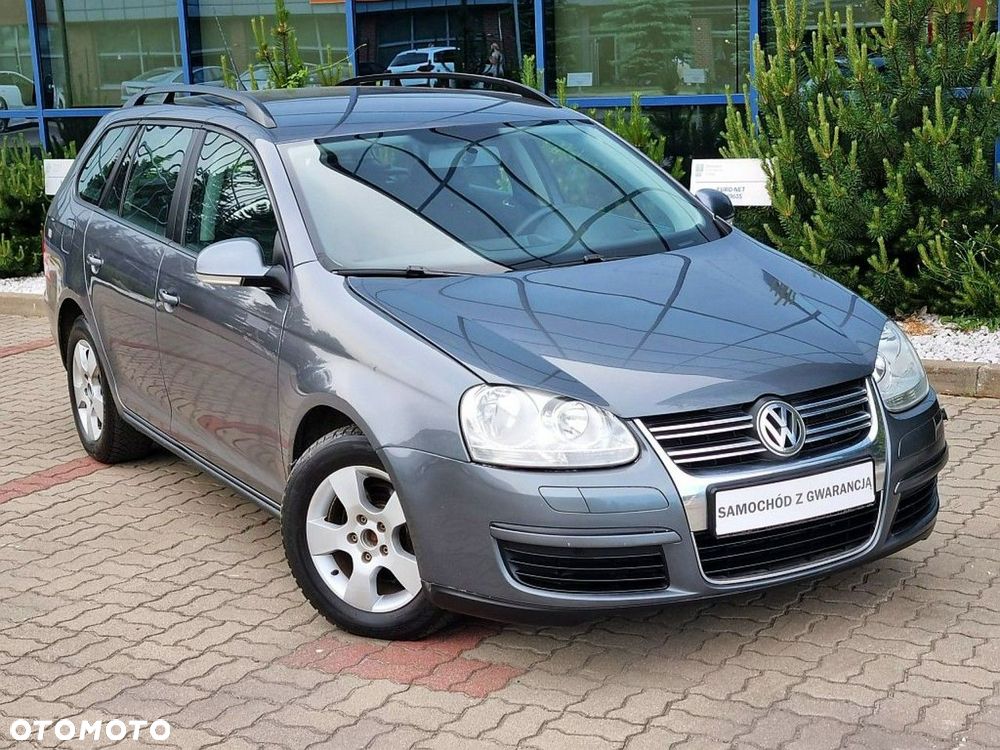 Volkswagen Golf - 10