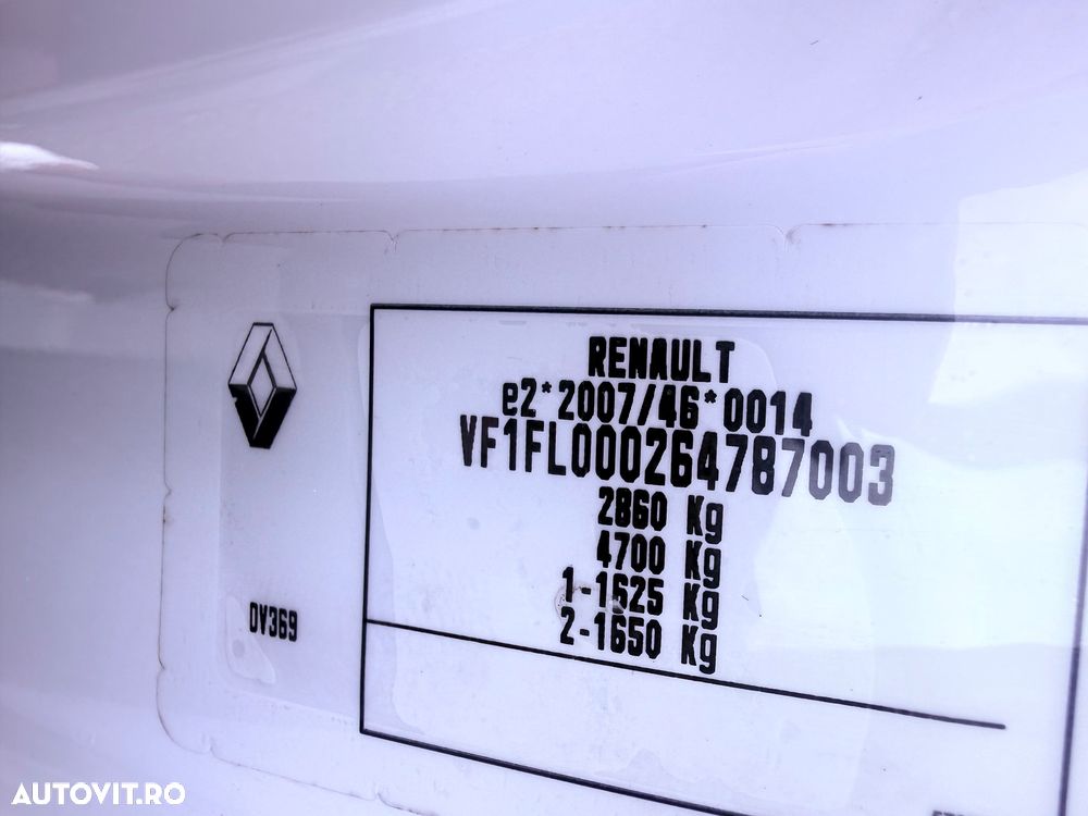 Renault Trafic - 32