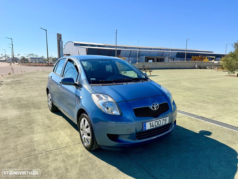 Toyota Yaris 1.4 D-4D Sol AC+VSC - 6