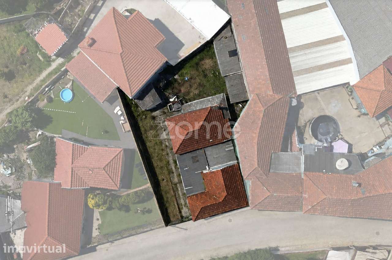 Moradia Térrea para restauro - Grande imagem: 2/10
