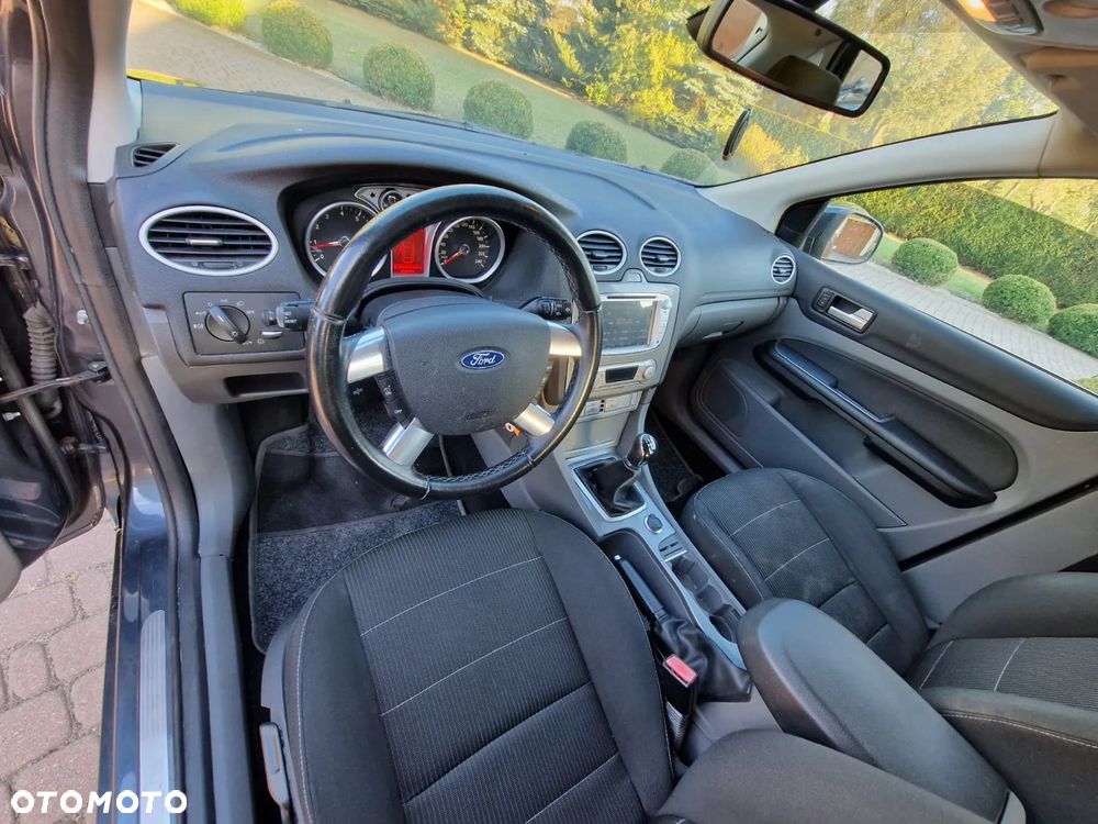 Ford Focus 1.8 Titanium - 13