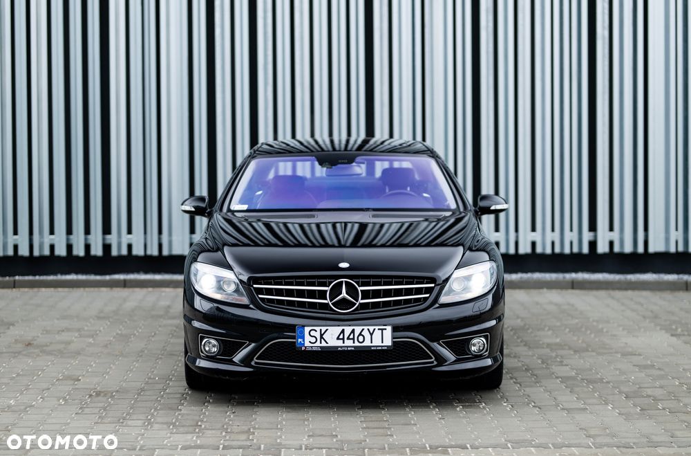 Mercedes-Benz CL 63 AMG - 21