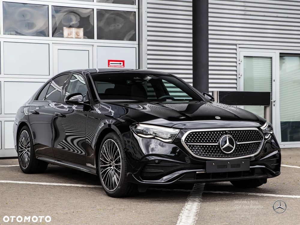 Mercedes-Benz Klasa E 220 d mHEV 4-Matic AMG 9G-Tronic - 4