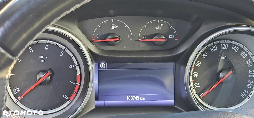Opel Insignia 1.5 T Elite S&S - 15