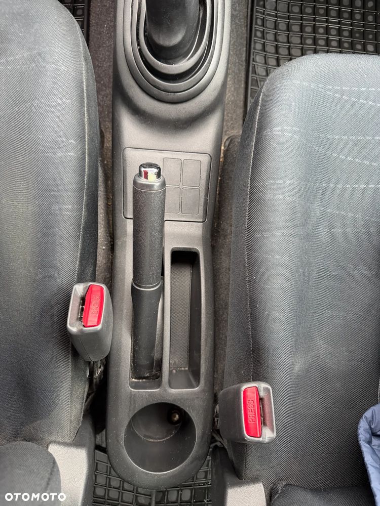 Toyota Yaris 1.3 VVT-i Luna - 15