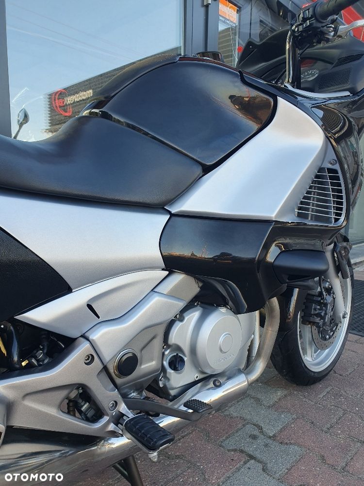 Honda Deauville - 31