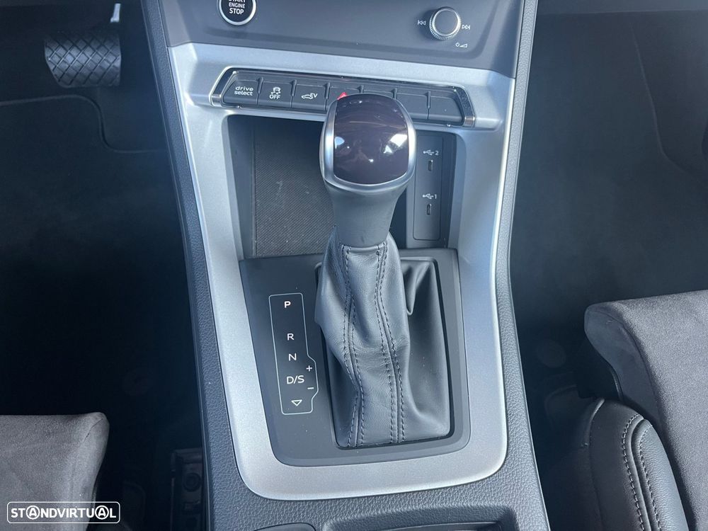 Audi Q3 Sportback 45 TFSIe S tronic - 29