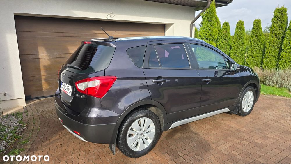 Suzuki SX4 S-Cross - 11