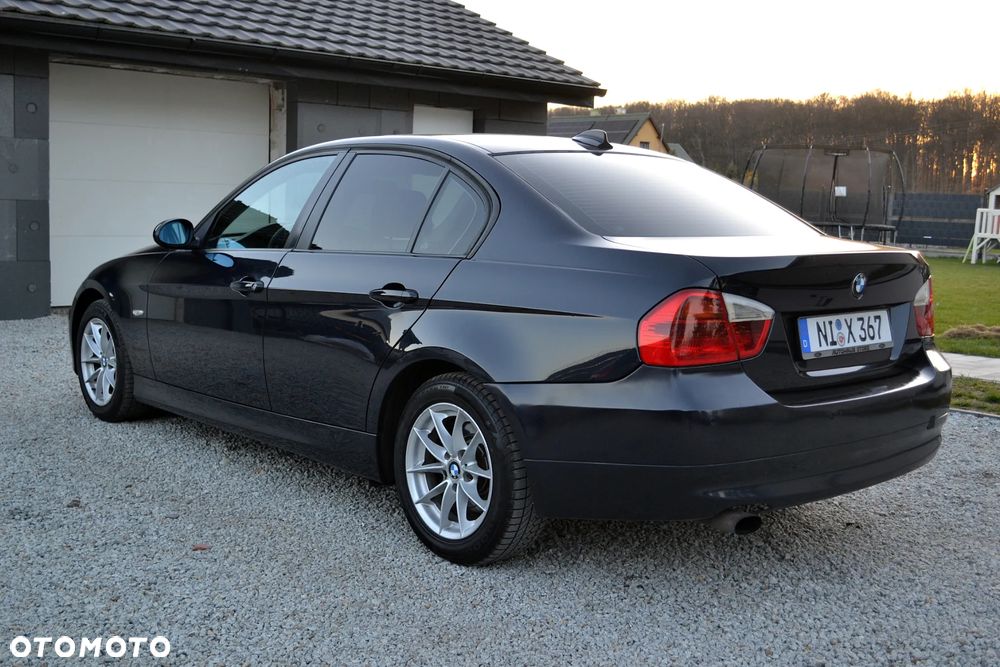 BMW Seria 3 320d DPF - 6